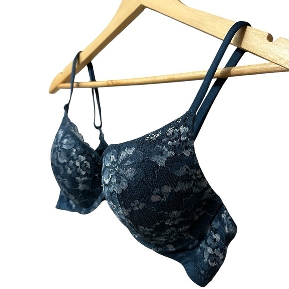 Victoria's Secret Body By Victoria Teal Blue Lace Push Up Bra, 34B - Picture 3 of 7